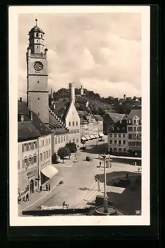 AK Ravensburg, Strassenpartie mit Geschäften und Uhrturm