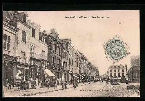 AK Neufchâtel-en-Bray, Place Nortre-Dame