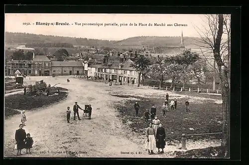 AK Blangy-s /-Bresle, Vue panoramique partielle, prise de la Place du Marche aux Chevaux