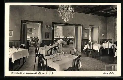 AK Hinterzarten /Schwarzw., Speisezimmer des Hotel Adler