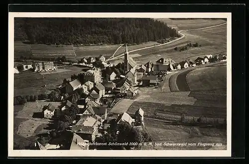 AK Schönwald / Schwarzwald, Ortsansicht vom Flugzeug aus gesehen