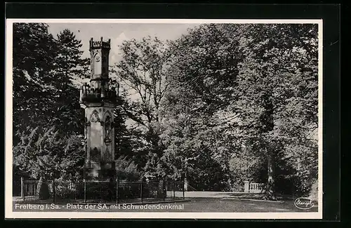 AK Freiberg i. Sa., Platz der SA. mit Schwedendenkmal