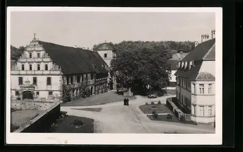 Foto-AK M. Bildhausen, St. Josefs Congregation mit Strassenpartie