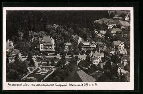 AK Königsfeld /Schwarzwald, Ortsansicht vom Flugzeug aus