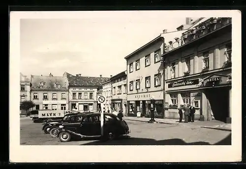 AK Zamberk, Strassenpartie mit Hotel