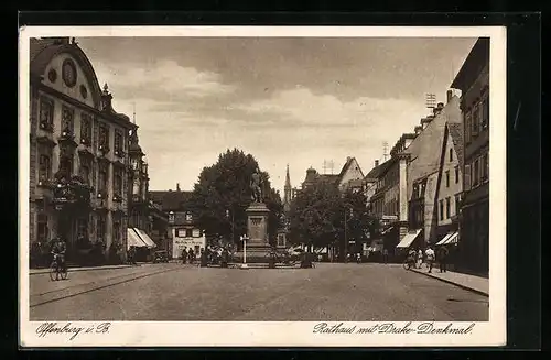 AK Offenburg i. B., Drake-Denkmal und Rathaus
