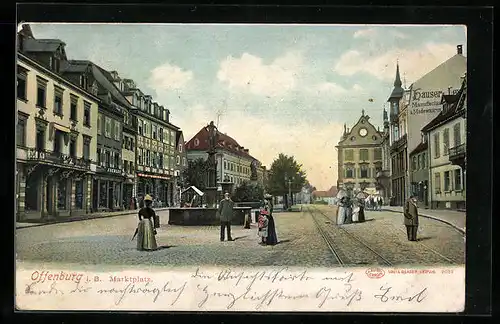 AK Offenburg i. B., Szene auf dem Marktplatz