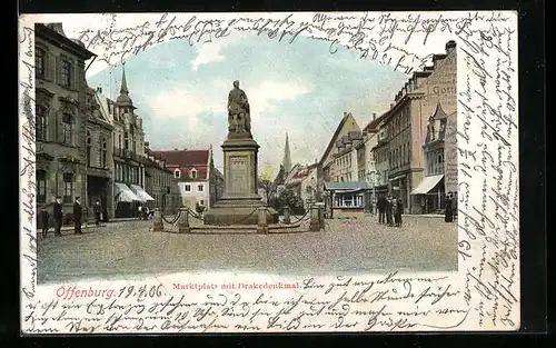 AK Offenburg, Marktplatz mit Drakedenkmal