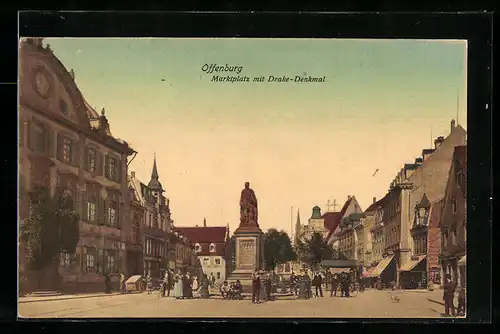 AK Offenburg, am Marktplatz mit Drake-Denkmal