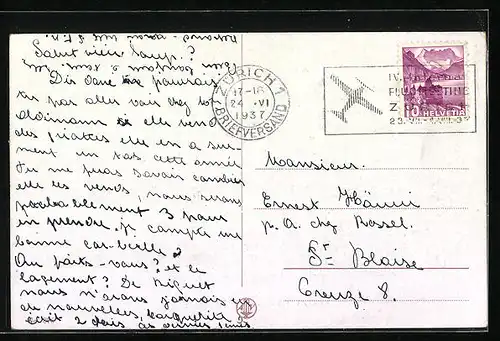 AK Elefant ist auf eine Gans getreten