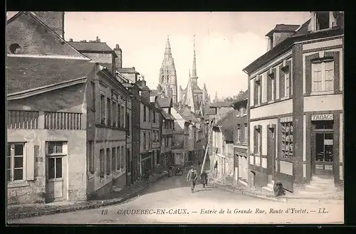 AK Caudebec-en-Caux, Entrée de la Grande Rue, Route d`Yvetot