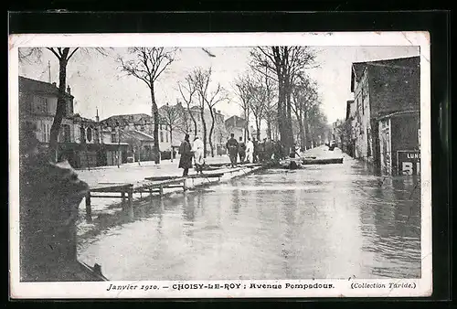 AK Choisy-le-Roy, La Crue 1910, Avenue Pompadour