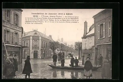 AK Sens, inondations 1910, L`Yonne, Avenue Vauban