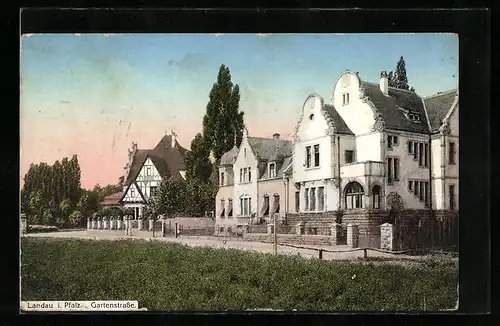 AK Landau i. Pfalz, Blick auf die Gartenstrasse