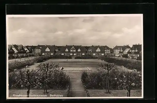 AK Rheinhausen-Hochemmerich, Blick auf den Berthaplatz