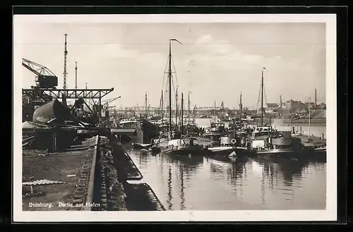 AK Duisburg, Boote im Hafen