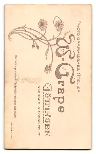 Fotografie W. Grape, Göttingen, Weenderstrasse 75, Soldat mit Pomade im Haar in Uniform