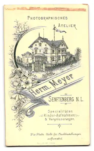 Fotografie Herm. Meyer, Senftenberg /N.-L., Zwei kleine Kinder in weissen Hemden