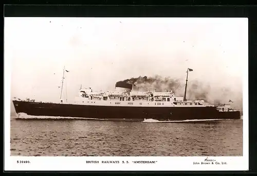 AK British Railways, das Passagierschiff S. S. Amsterdam unterwegs auf See