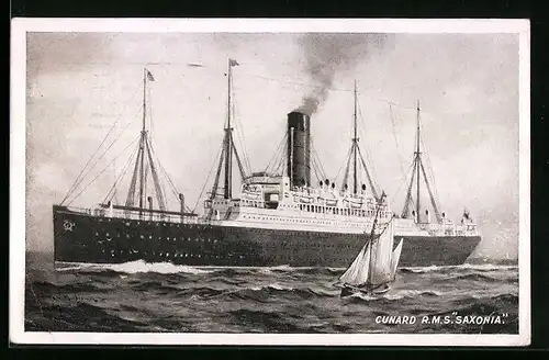 AK Passagierschiff R.M.S. Saxonia in voller Fahrt, Cunard