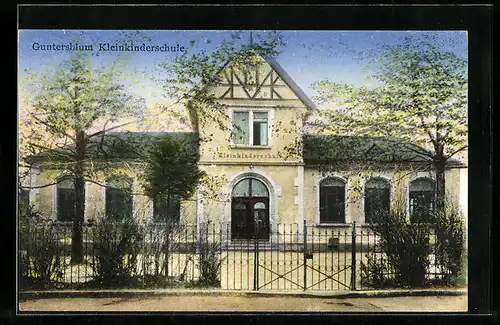 AK Guntersblum, Eingang zur Kleinkinderschule