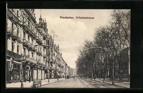 AK Wiesbaden, Blick in die Wilhelmstrasse