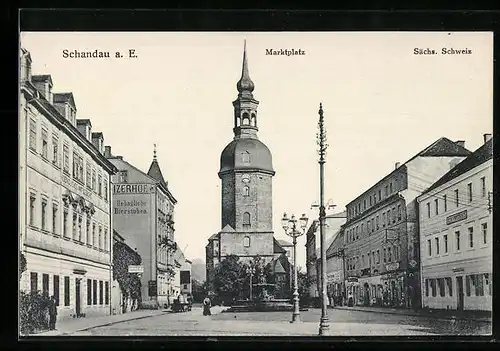 AK Schandau a. E., Marktplatz mit Gaststätte Zum Forsthaus und Kirche