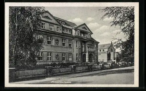 AK Bad Oeynhausen i. W., Erziehungsanstalt Wittekindshof, Lazarusheim mit Strasse