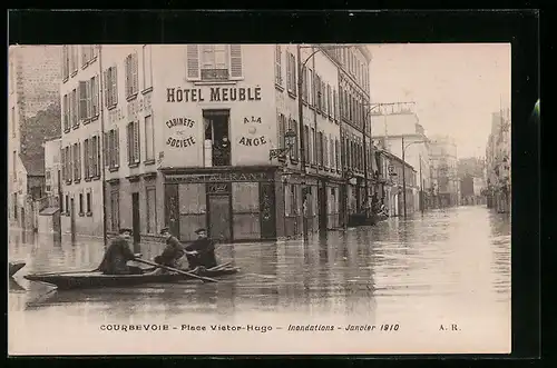 AK Courbevoie, Place Victor Hugo