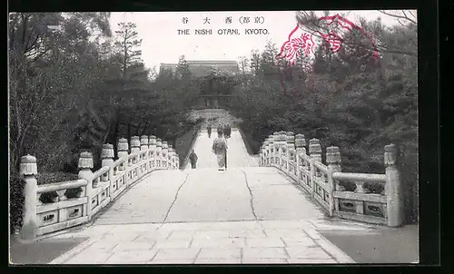 AK Kyoto, The Nishi Otani, Brücke in Tempelanlagen