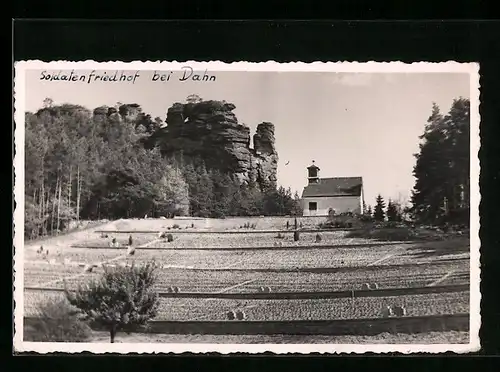 AK Dahn, Soldatenfriedhof