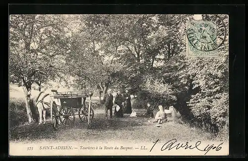 AK Saint-Adrien, Touristes à la Route du Becqnet