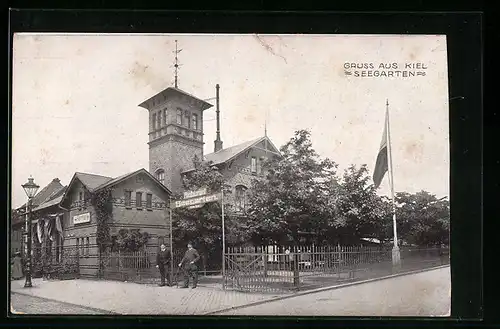 AK Kiel, Gasthaus Seegarten, Strassenansicht mit Eingang