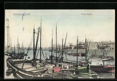 AK Düsseldorf, Frachtkähne im Rheinhafen