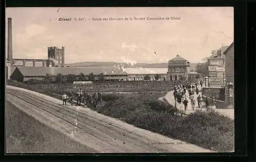 AK Oissel, Sortie des Ouvriers de la Societe Cotonniere de Oissel