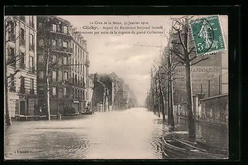 AK Clichy, La Crue de la Seine, Aspect du Boulevard National