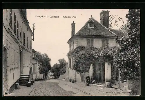 AK Neauphle-le-Chateau, Grande rue