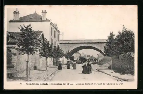 AK Conflans-Sainte-Honorine, Avenue Carnot et pont du chemin de fer