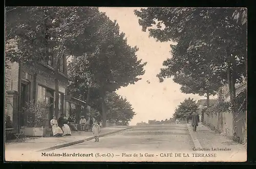 AK Meulan-Hardricourt, Place de la Gare, Café de la Terrasse