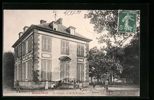 AK Hargeville, Le Château vu de la Terrasse