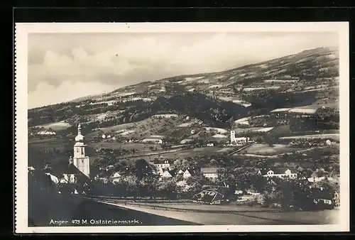 AK Anger, Ortsansicht mit Kirchen und Landschaftsblick