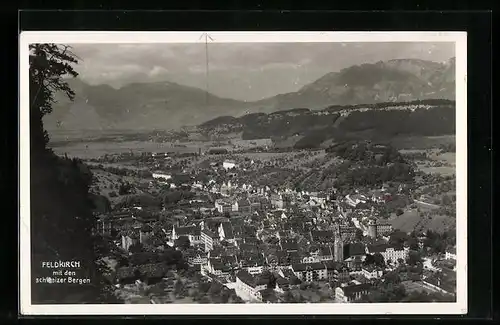 AK Feldkirch, Ortsansicht mit Bergen aus der Vogelschau