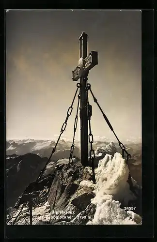 AK Grossglockner, Gipfelkreuz mit Fernblick
