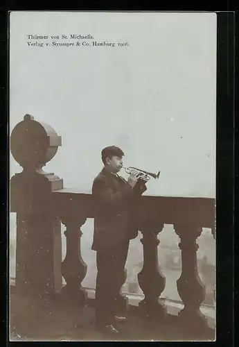AK Hamburg, St. Michaelis Kirche, Thürmer mit Trompete