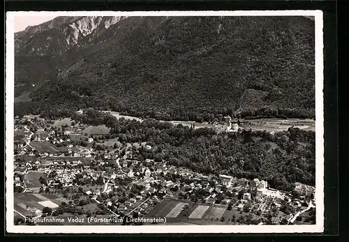 AK Vaduz, Ortsansicht vom Flugzeug aus