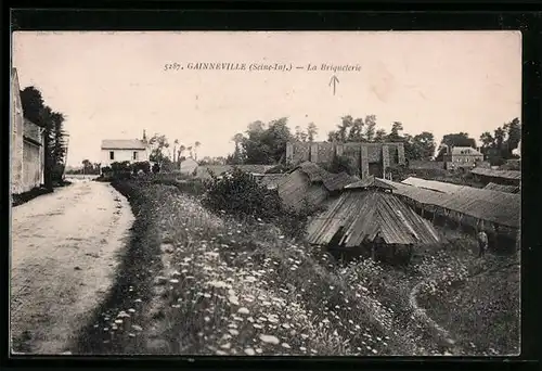 AK Gainneville, La Briqueterie