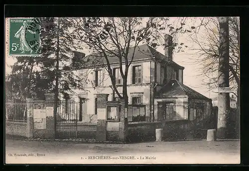 AK Berchères-sur-Vesgre, La Mairie