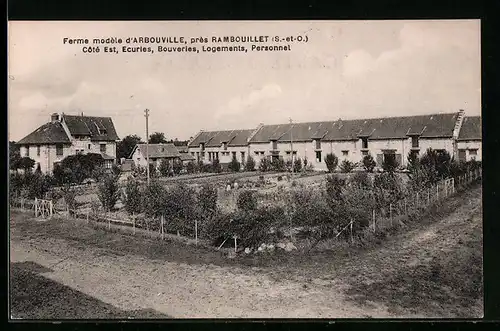 AK Arbouville près Rambouillet, Ferme modèle d`Arbouville, Côté Est