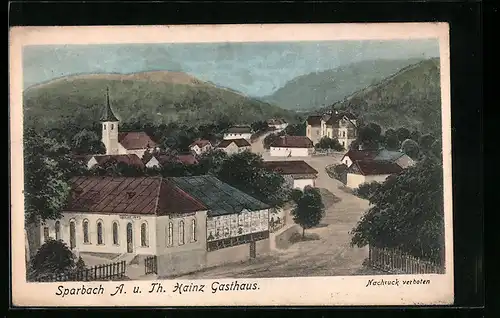 AK Sparbach, Ortsansicht von oben, mit Strasse und Gasthaus A. u. Th. Hainz