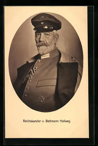 AK Reichskanzler von Bethmann Hollweg in Uniform mit Eisernem Kreuz